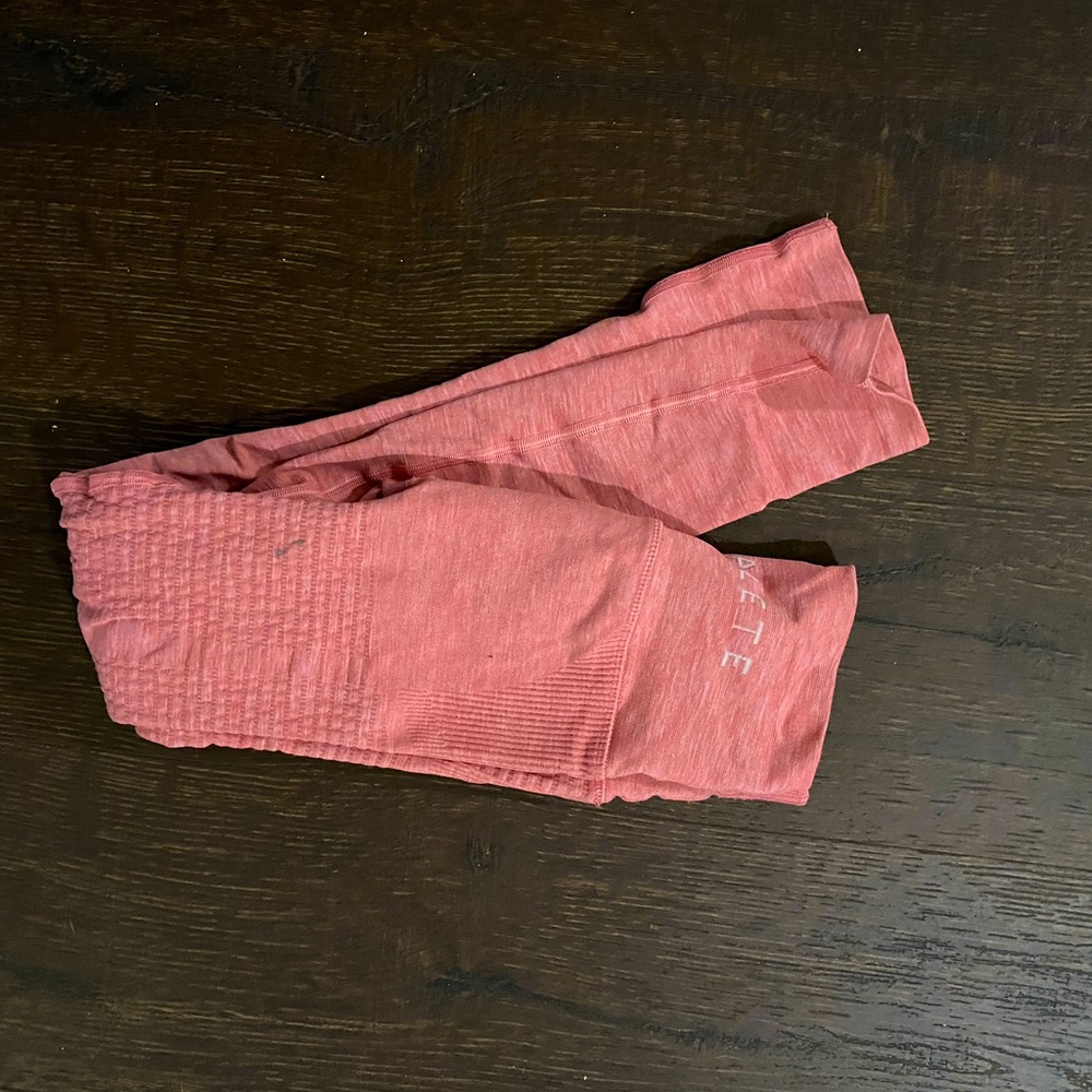 Alphalete Leggings Pink